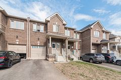 82 Baker Street, Thorold, ON L2V 0N1