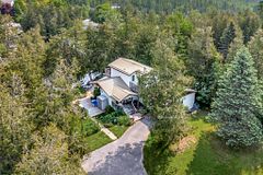 14 Wychwood Drive E, Kawartha Lakes, ON K0M 1N0