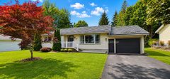 77 Chalk Street N, Huron East, ON N0K 1W0