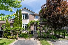 41 Valridge Drive, Hamilton, ON L9G 4Y7