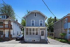222 Montfort Street, Vanier and Kingsview Park, ON K1L 5P4
