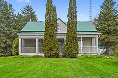 18973 Paragon Road, South Glengarry, ON K6H 5R5