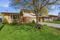 37 Linton Park Road, Belleville, ON K8N 4K7