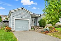 111 Gracehill Crescent, Hamilton, ON L8B 1A5