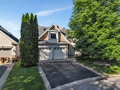32 Silverthorn Court, Barrhaven, ON K2J 4Y2