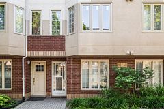 266 Limeridge Road E 10, Hamilton, ON L9A 2S7