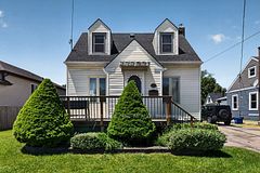 71 Scholfield Avenue S, Welland, ON L3B 1N4