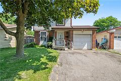 17 Hallmark Street, Brantford, ON N3P 1A6