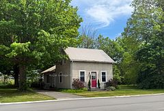 561 Wellington Street, Saugeen Shores, ON N0H 2C4