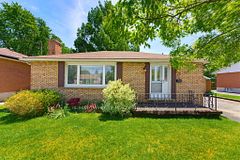 22 Dunsdon Street, Brantford, ON N3R 3J3