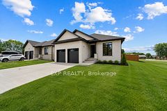 404 Erie Street, Warwick, ON N0M 2S0