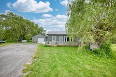1674 Ridgemount Road, Fort Erie, ON L0S 1N0