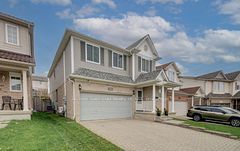 699 Commonwealth Crescent, Kitchener, ON N2E 4J8
