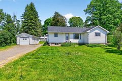 3287 Highway 32, Leeds and the Thousand Islands, ON K0H 2N0