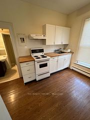 22 Victor Street 3, London South, ON N6C 1B7