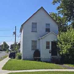 202 5th Street W, Cornwall, ON K6J 2V1
