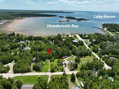12 Isabella Street, South Bruce Peninsula, ON N0H 2T0