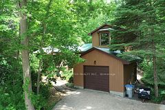 5449 Lake Valley Grove Road, Lambton Shores, ON N0N 1J7