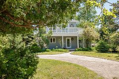 102 Fraser Crescent, Blue Mountains, ON L9Y 0M8