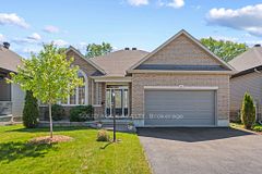 37 Dulmage Crescent, Carleton Place, ON K7C 0E5