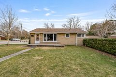 105 Wellington Street W, South Huron, ON N0M 1S2
