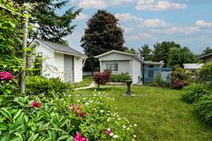 104 Ellisville Road 27, Leeds and the Thousand Islands, ON K0H 2N0