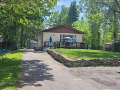 96 Constance Lake Road, Kanata, ON K2K 1X7