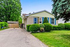 39 South Edgeware Road S, St. Thomas, ON N5P 2H5