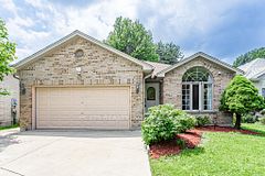 27 Jasmine Drive, London North, ON N6G 5A2