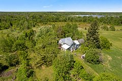 400 Buttermilk Hill Road, Drummond/North Elmsley, ON K7H 3C3