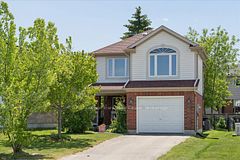 31 Lang Court, Kawartha Lakes, ON K9V 6E5