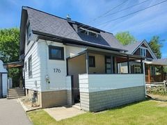 176 Richmond Street S, Meaford, ON N4L 1B3