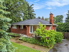 20 Newhaven Street B, South of Baseline to Knoxdale, ON K2G 0X5