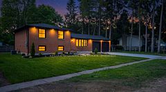 572 Churchill Crescent, Strathroy-Caradoc, ON N0L 1W0