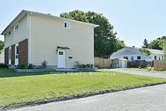 61 Herriott Street, Carleton Place, ON K7C 2A6