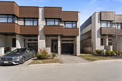 35 Midhurst Heights 23, Hamilton, ON L8J 0K9