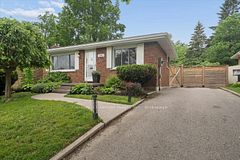 1267 Amundsen Avenue, Peterborough, ON K9H 6T5