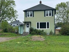 25 Ross Avenue, Marathon, ON P0T 2E0