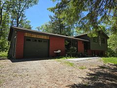 1460 Peterson Road, Bracebridge, ON P1L 1X1