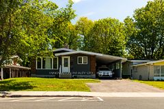 2329 Ryder Street, Alta Vista and Area, ON K1H 6X4