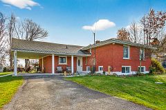 82 Burris Street, Hamilton, ON L8M 2J5