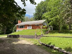252 Durham Road W, West Grey, ON N0G 1R0