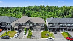 159 Wabikon Crescent S, Blossom Park - Airport and Area, ON K1X 0H8