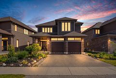 308 CARRIAGE Way N, Waterloo, ON N2K 0C2