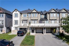 793 MAYFLY Crescent, Barrhaven, ON K2J 6C7