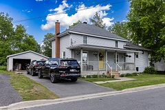 53 Augusta Street, South Dundas, ON K0C 1X0