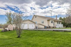 706 Spithead Road, Frontenac Islands, ON K7G 2V6