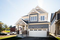 460 Beechwood Forest Lane, Gravenhurst, ON P1P 1A7