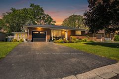 306 Adams Avenue, Norfolk, ON N4B 2Y5