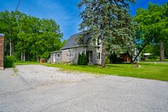 14 Old Vienna Road, Tillsonburg, ON N4G 3C4